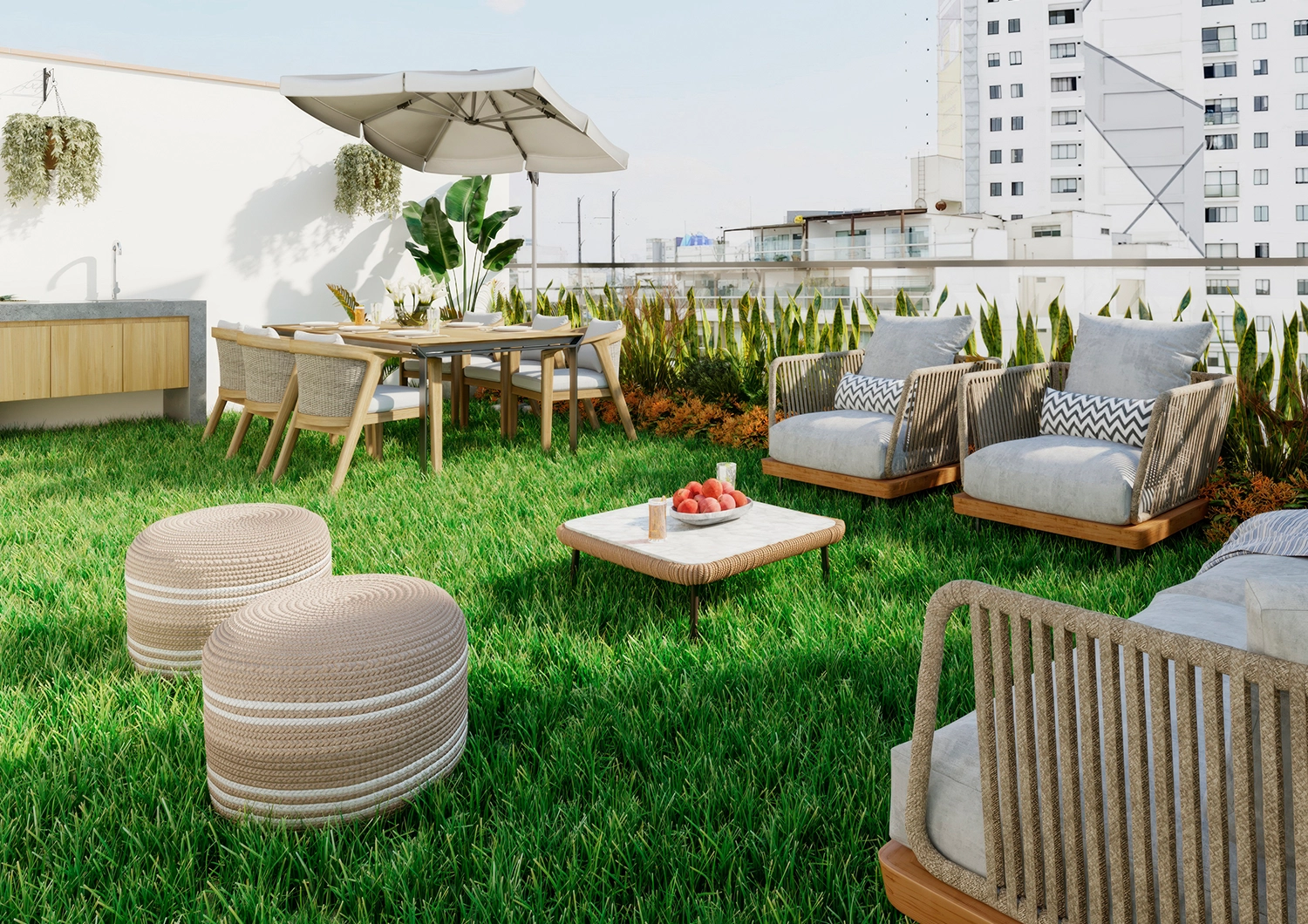 Terraza privada en Spazio Surco. Espacio exclusivo con zona de parrilla y áreas verdes.
